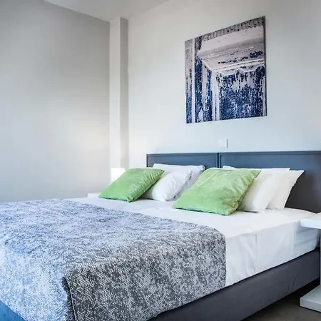 Trapezaki Sleeps 6 Pool Air Con Wifi * Trapezaki (Kefalonia)