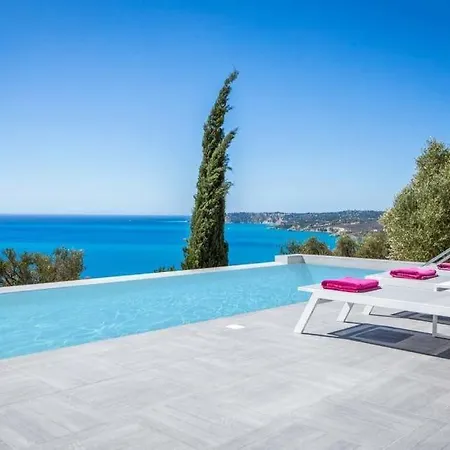 Trapezaki Sleeps 6 Pool Air Con Wifi * טרפזאקי