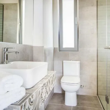 וילה Trapezaki Sleeps 6 Pool Air Con Wifi טרפזאקי
